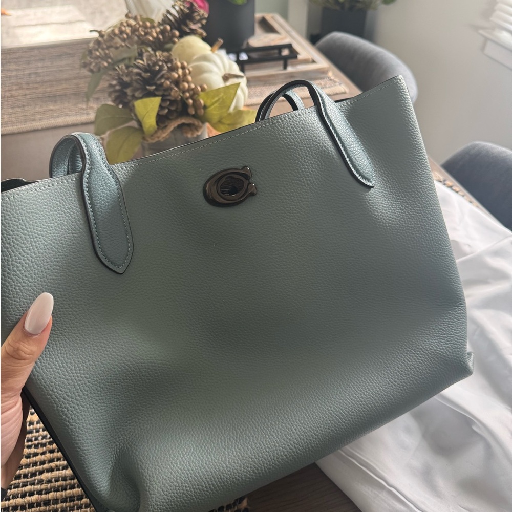 Coach Willow Leather Tote Bag
